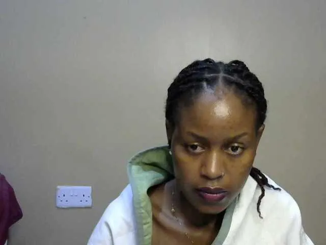 Live sex webcam photo for Sweetkiki #291428447