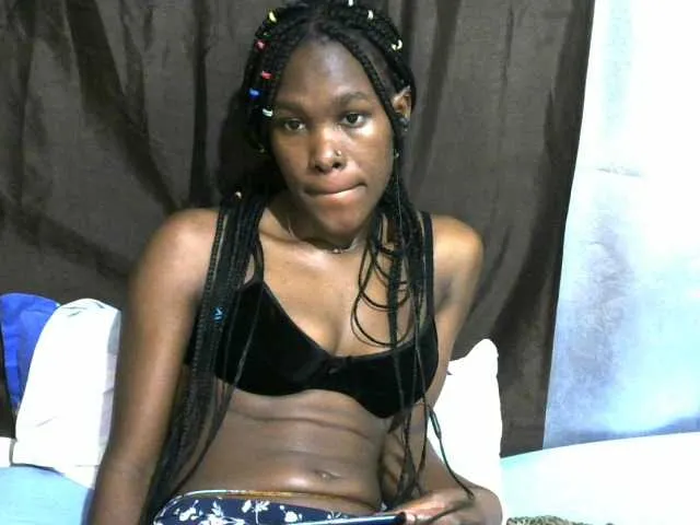 Live sex webcam photo for Sweetmum1 #272320289