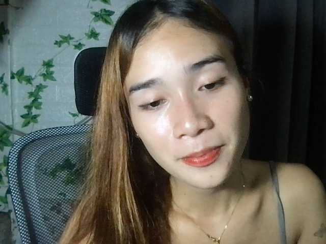 Live sex webcam photo for Sweetpinay19 #292260949