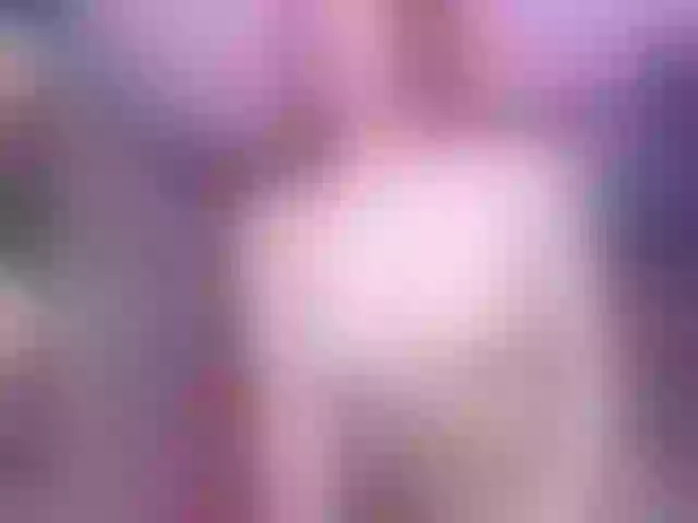 Live sex webcam photo for Sweetred11 #291289100