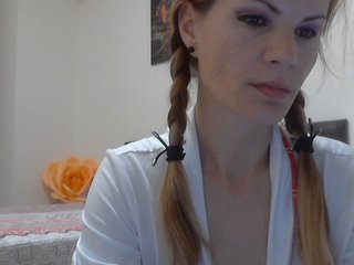 Live sex webcam photo for SweettCriss #181719086