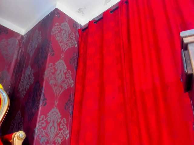 Live sex webcam photo for SweettMarry #277004028