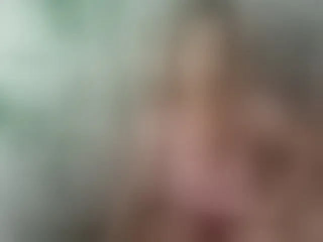 Live sex webcam photo for Sweettrouble42 #293346467