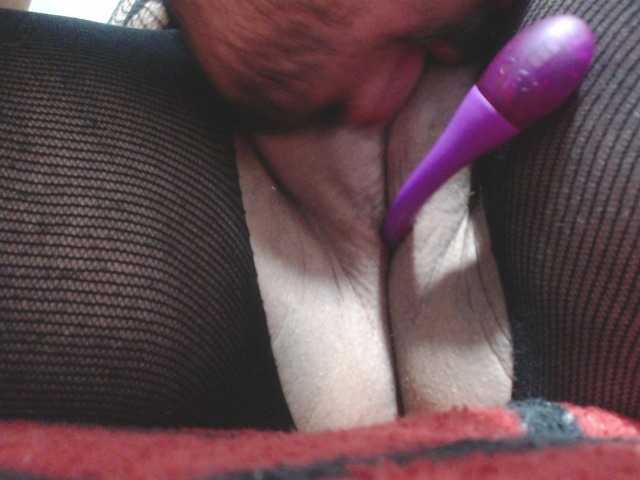 Live sex webcam photo for Sweettspring #276376362