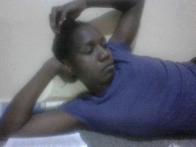 Live sex webcam photo for Sweettyjeje #277071334