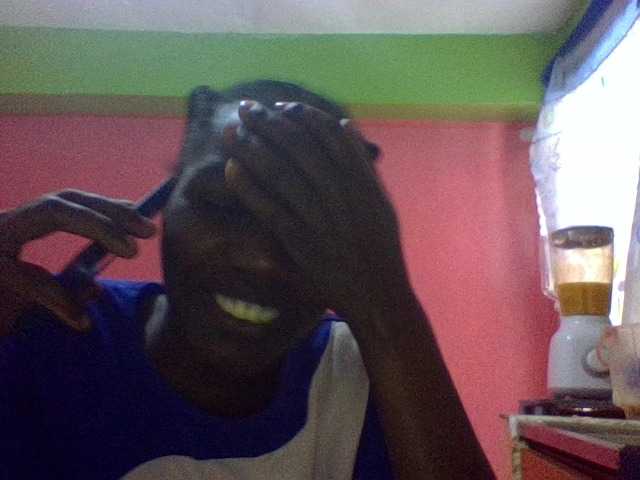 Live sex webcam photo for Sweettyjeje #277117239