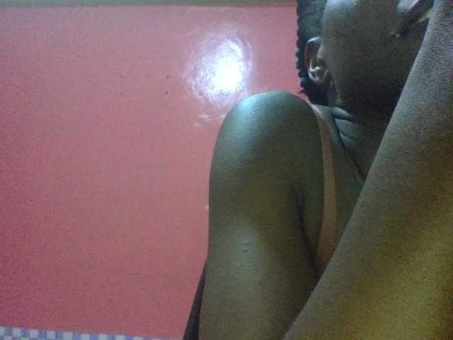 Live sex webcam photo for Sweettyjeje #277164772