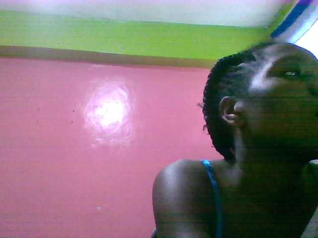 Live sex webcam photo for Sweettyjeje #277200494