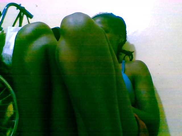 Live sex webcam photo for Sweettyjeje #277206226