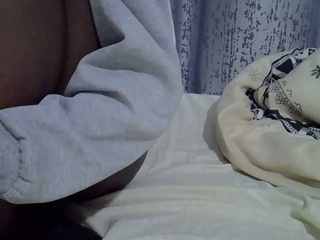 Live sex webcam photo for Sweetvine #291111467