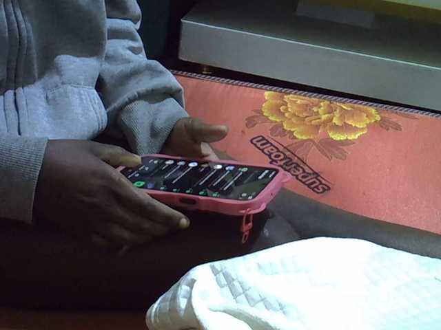 Live sex webcam photo for Sweetvine #292267899