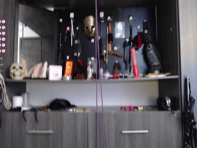 Live sex webcam photo for Sweetwild2 #277259197