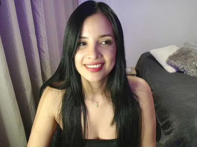 Live sex webcam photo for Sweety-Hottie #291032096