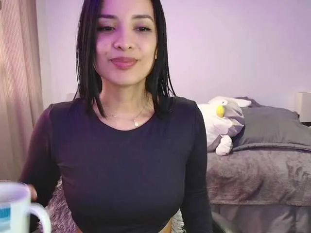 Live sex webcam photo for Sweety-Hottie #291280052