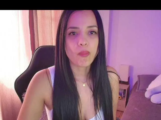 Live sex webcam photo for Sweety-Hottie #291488931