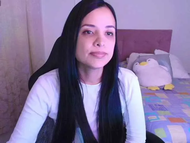 Live sex webcam photo for Sweety-Hottie #291591386