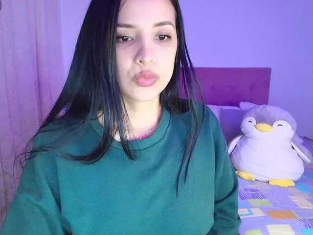 Live sex webcam photo for Sweety-Hottie #291619167