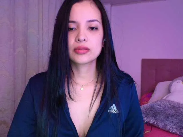 Live sex webcam photo for Sweety-Hottie #291929340