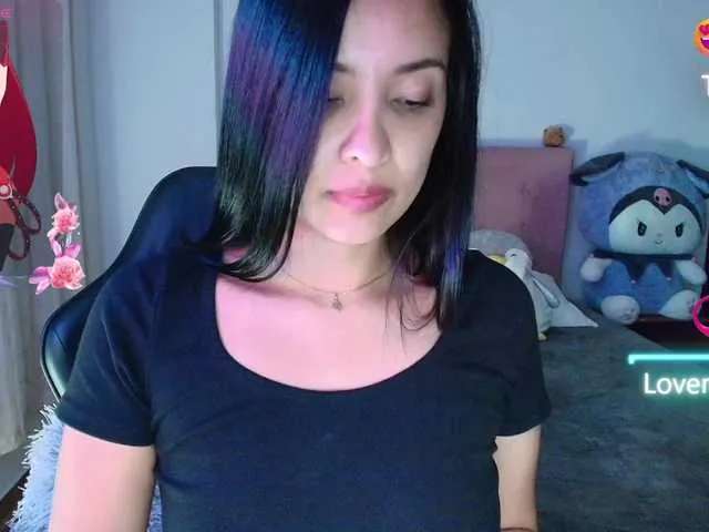 Live sex webcam photo for Sweety-Hottie #292358372