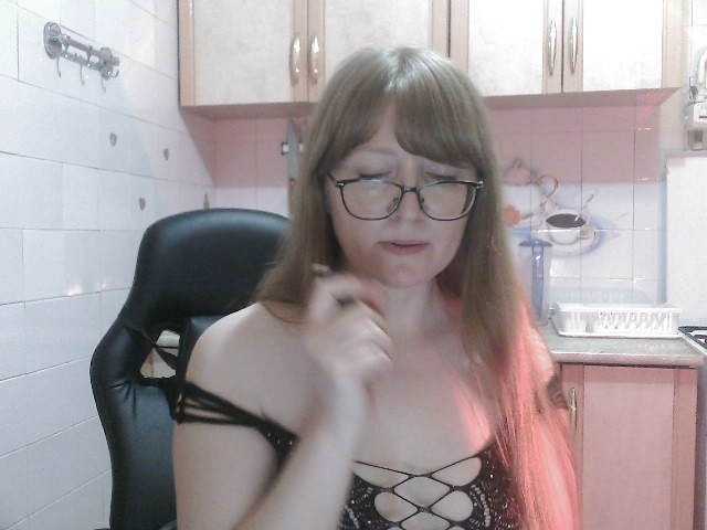 Live sex webcam photo for Sweety-Katie #289529506