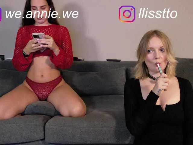 Live sex webcam photo for Sweety-couple #294061261
