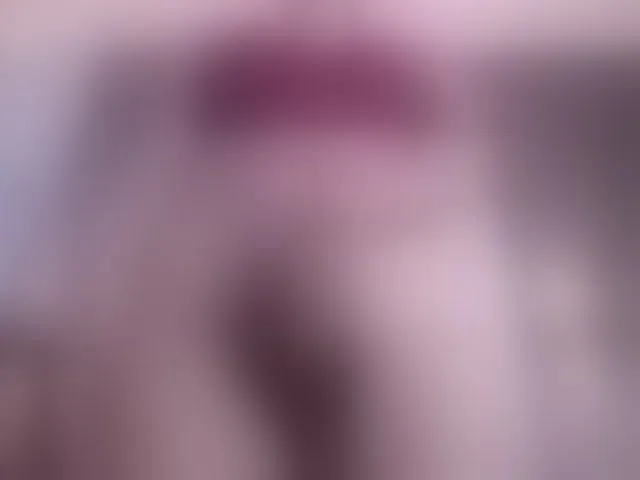 Live sex webcam photo for SweetyLally #294182490
