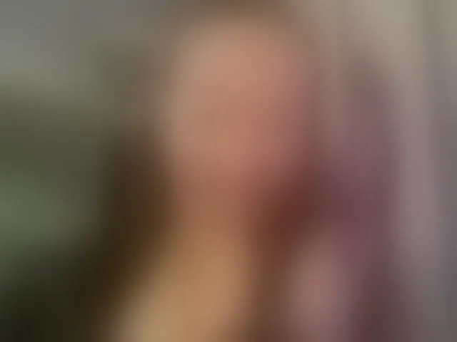 Live sex webcam photo for SweetyLiza #292680929