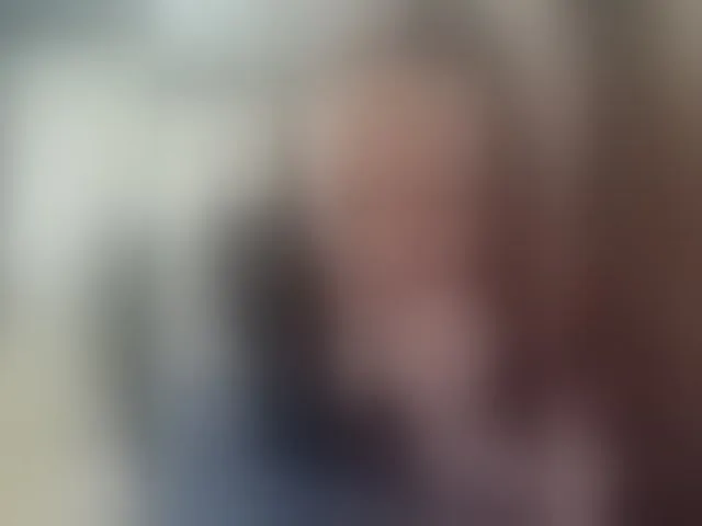 Live sex webcam photo for SweetyLiza #292754600