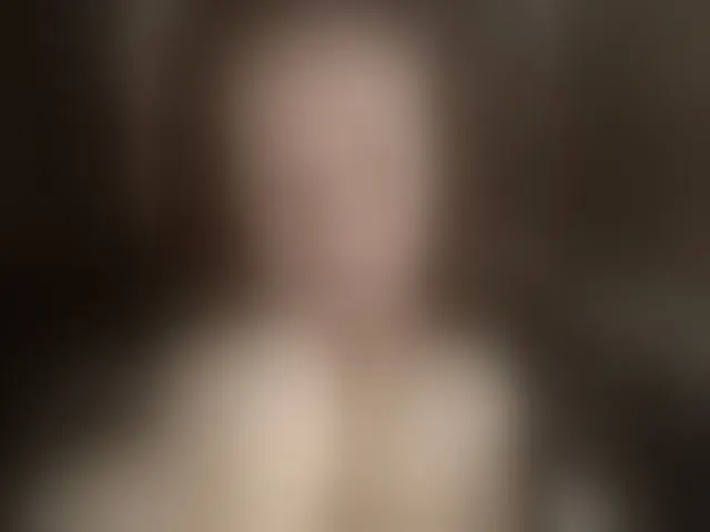 Live sex webcam photo for SweetyLiza #293176906
