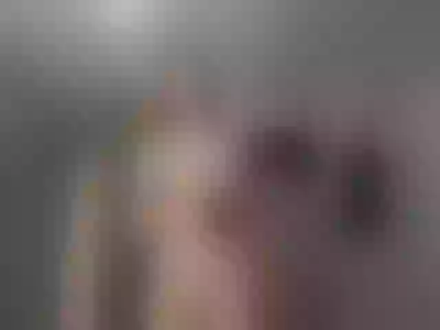 Live sex webcam photo for SweetyMia #290501518