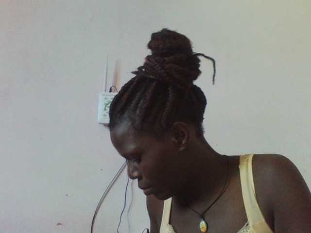 Live sex webcam photo for Swiftiey #277566917