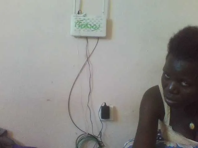 Live sex webcam photo for Swiftiey #277607982