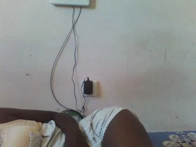 Live sex webcam photo for Swiftiey #277631134