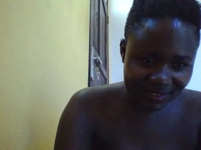 Live sex webcam photo for Swiftiey #278010718