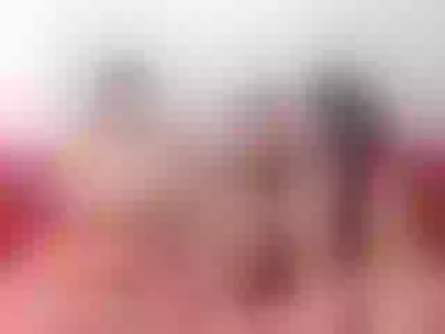 Live sex webcam photo for Swinger-Party #275987491