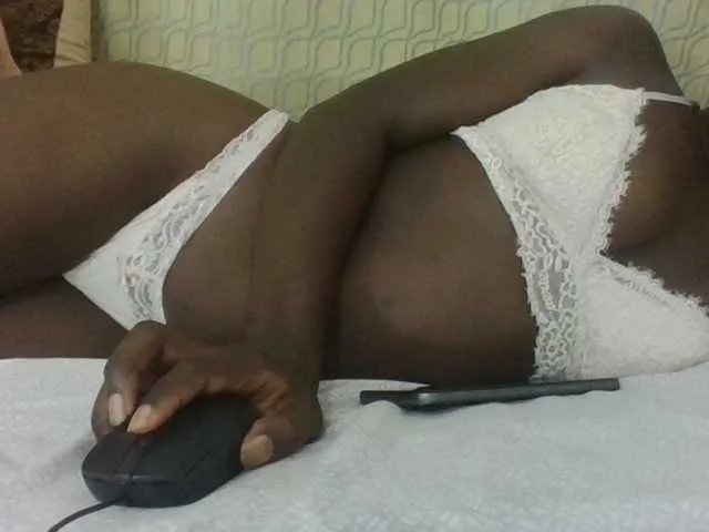 Live sex webcam photo for Switdarkberry #277256713