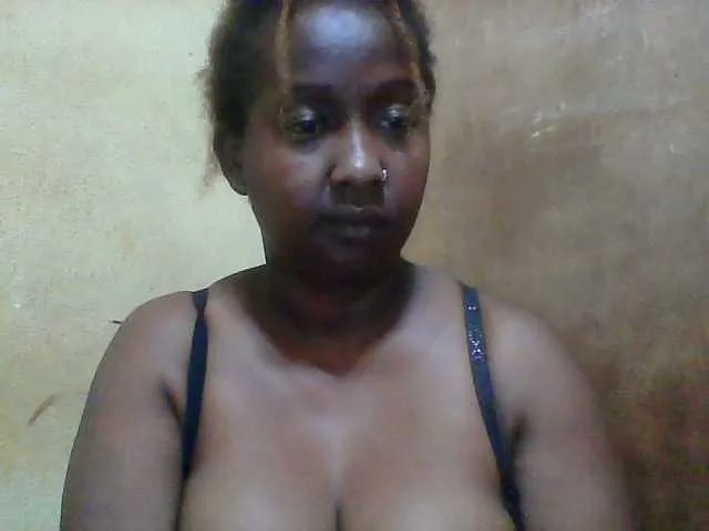 Live sex webcam photo for Sylivinaahh #277239784