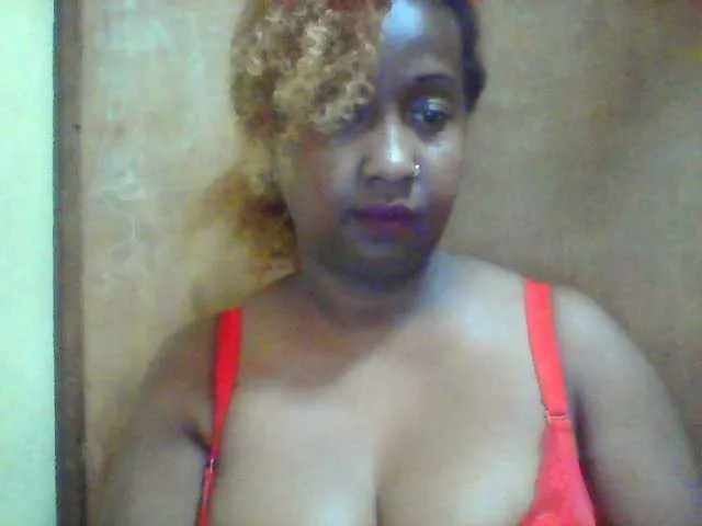 Live sex webcam photo for Sylivinaahh #277276491