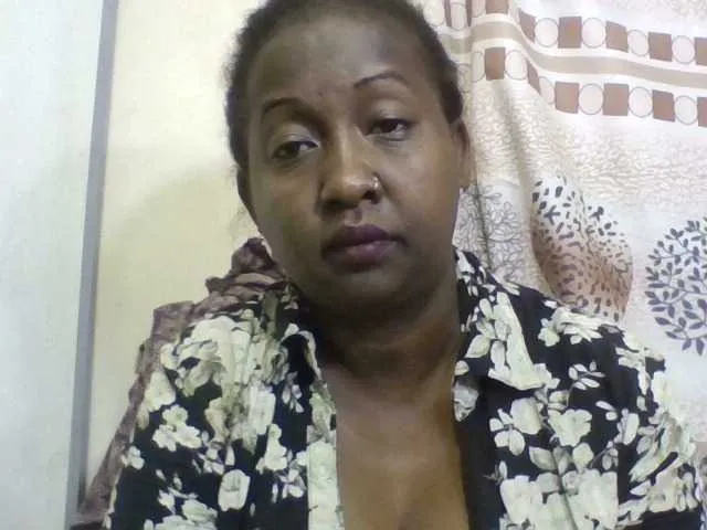 Live sex webcam photo for Sylivinaahh #277727601