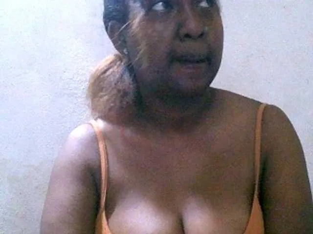 Live sex webcam photo for Sylivinaahh #291313251