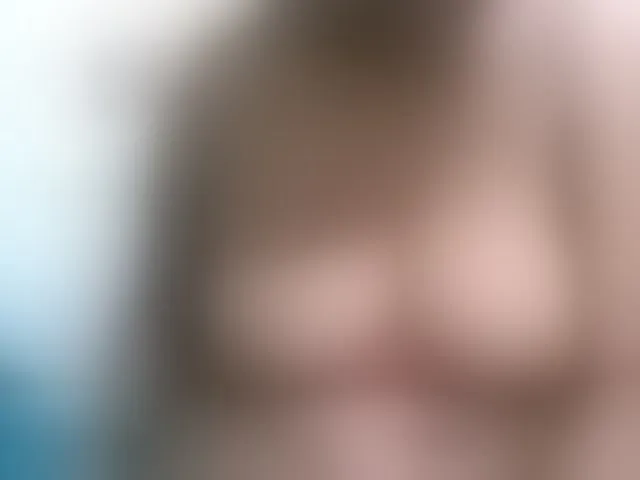 Live sex webcam photo for Sylivinaahh #292338299