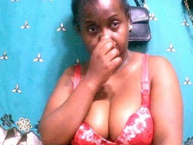 Live sex webcam photo for Sylivinaahh #293350649