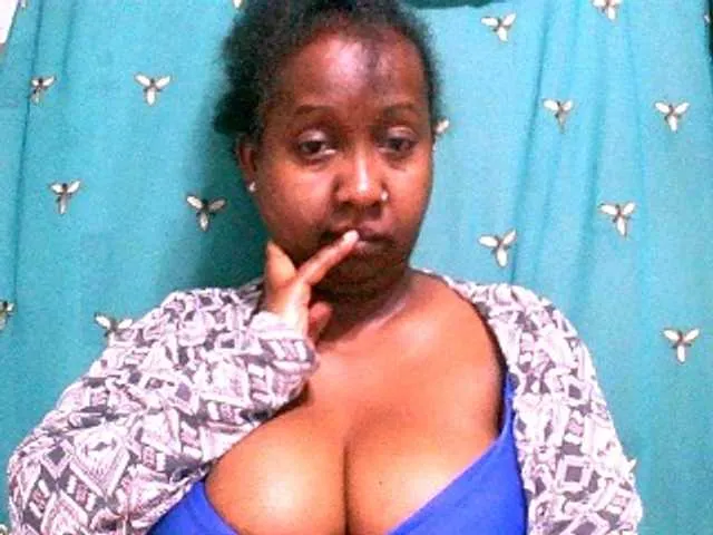 Live sex webcam photo for Sylivinaahh #293582043