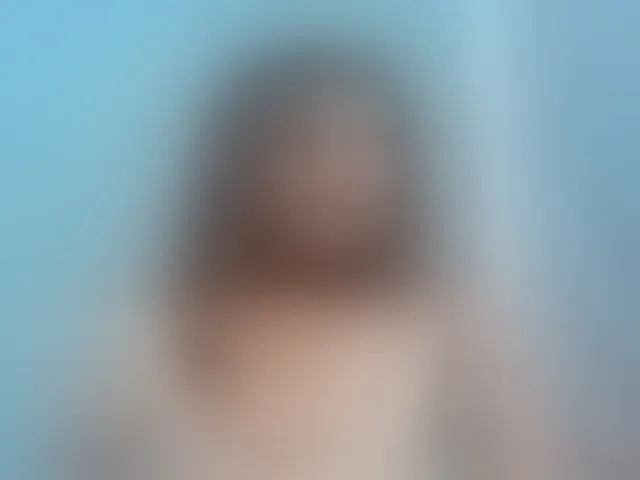Live sex webcam photo for Sylvia6 #293773125