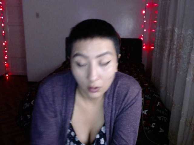 Live sex webcam photo for TATIKAZUMY #272182795