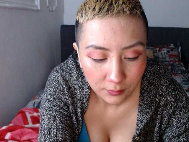 Live sex webcam photo for TATIKAZUMY #273321346