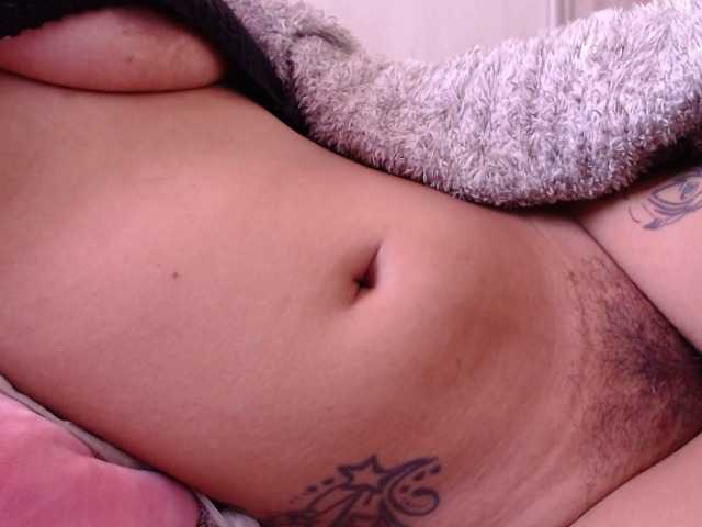 Live sex webcam photo for TATIKAZUMY #276059250