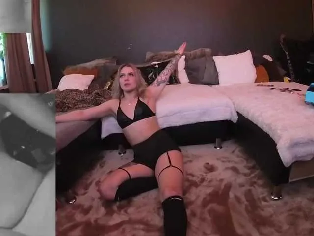 Live sex webcam photo for TECHNOSHIT1 #293237254