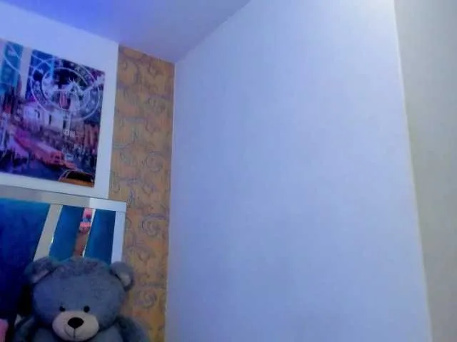 Live sex webcam photo for THEILOR-SAENZ #276205591