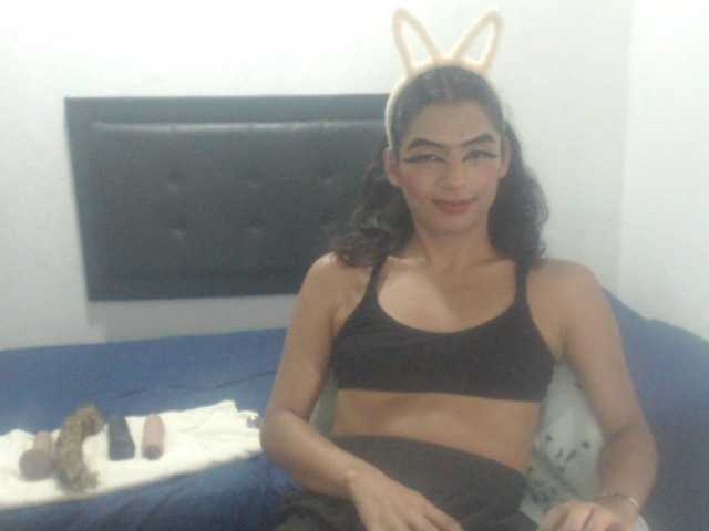 Live sex webcam photo for TIFANNY2 #289609205